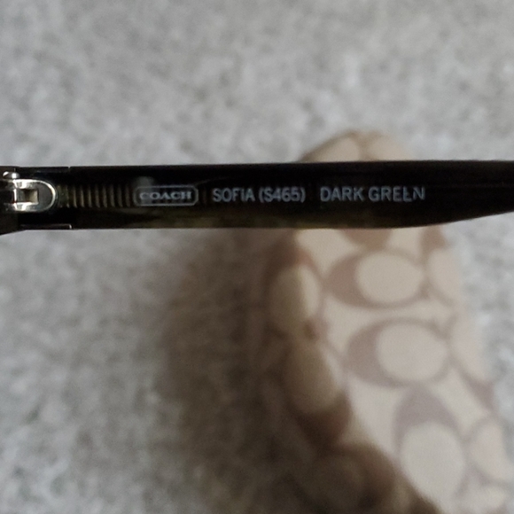 Coach Sunglasses - Picture 4 of 6